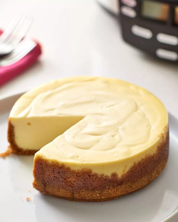 Простой рецепт чизкейка фото Recipe: Martha Stewart’s Slow Cooker Cheesecake Recette Gâteau savoureux, Slow c