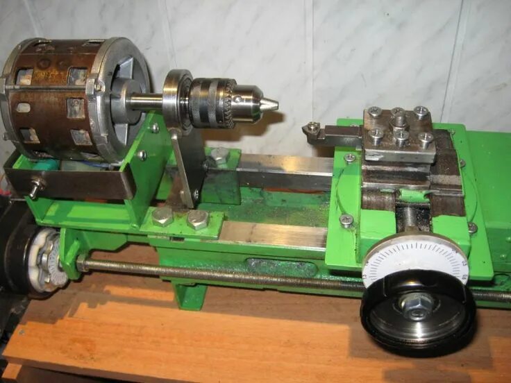 Простой самодельный станок Pin on Идеи для дома Small metal lathe, Lathe machine, Homemade tools