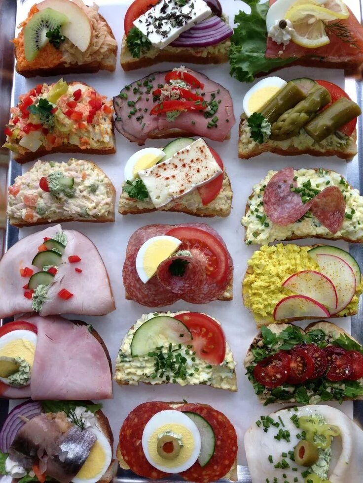 Простые бюджетные фото рецепты Open face Danish sandwiches Recette sandwich, Recettes de cuisine, Cuisine et bo