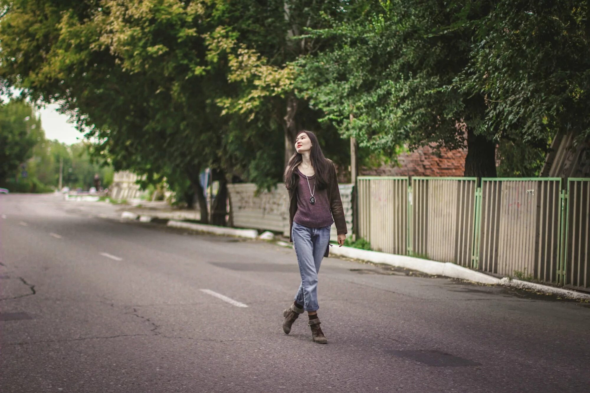 Простые фото на улице Free Images : pedestrian, girl, road, street, photo, model, youth, girls, infras