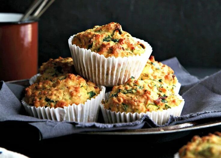 Простые и вкусные маффины фото рецепты Zucchini Muffin Recipe Rezept Zucchini muffins, Snack, Rezepte