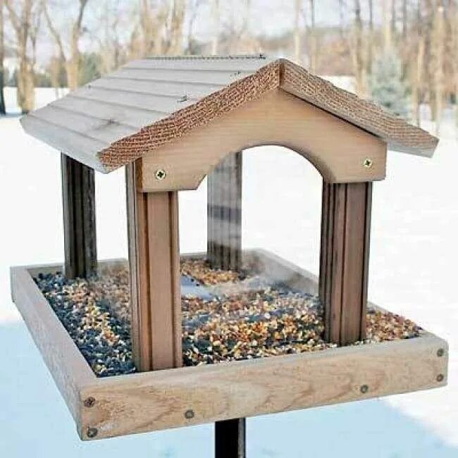 Простые кормушки фото Professional Series Large Cedar Hopper Bird Feeder Wooden bird feeders, Wood bir