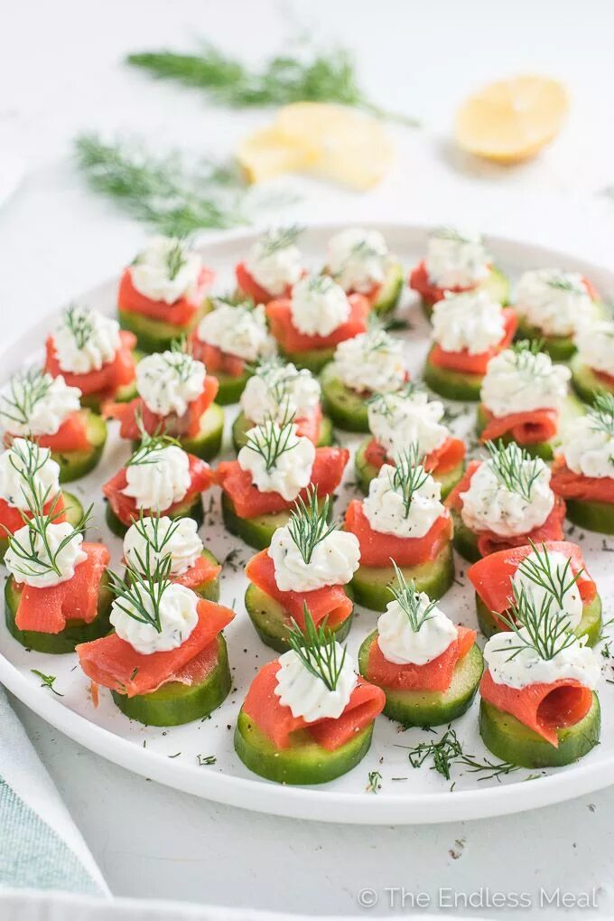 Простые праздничные закуски с фото Smoked Salmon Appetizer Bites w/ Lemon Dill Cream Cheese Fingerfood rezepte, Räu