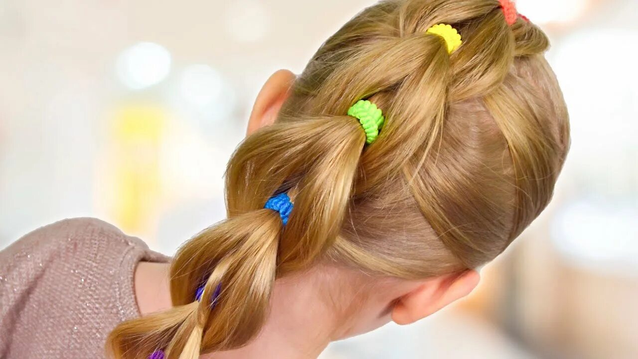 Простые прически 12 лет PULL THROUGH BRAID with BRIGHT ELASTICS Back to School hairstyle Little girls ha