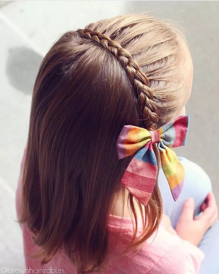 Простые прически для девочек Pin on immagini scaricate Kids hairstyles, Braids for short hair, Baby hairstyle