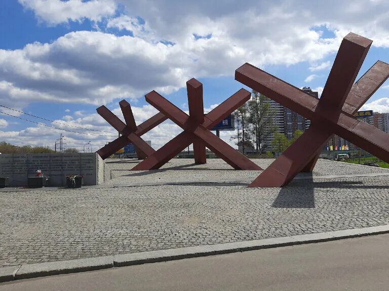 Противотанковые ежи московская область химки фото Anti-tank hedgehogs, landmark, attraction, Moscow Region, Khimki - Yandex Maps