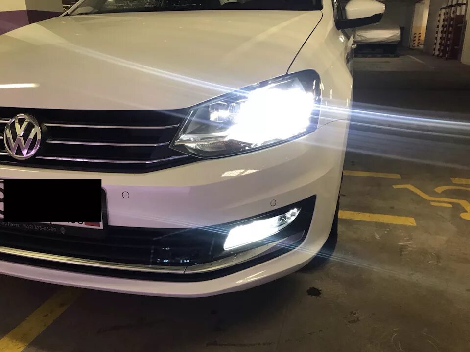 Противотуманные фары поло тюнинг Окончательный вид ПТФ LED, тесты - Volkswagen Polo Sedan, 1,6 л, 2018 года своим