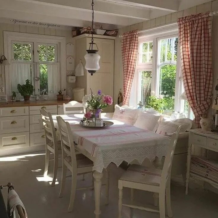 Прованс интерьер дома своими руками Pin by Ellen Bee on Home sweet home Country kitchen designs, Shabby chic kitchen