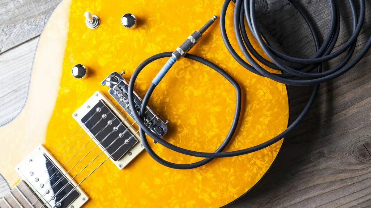 Провод для подключения гитары Cables Guitar cable, Cool guitar, Guitar