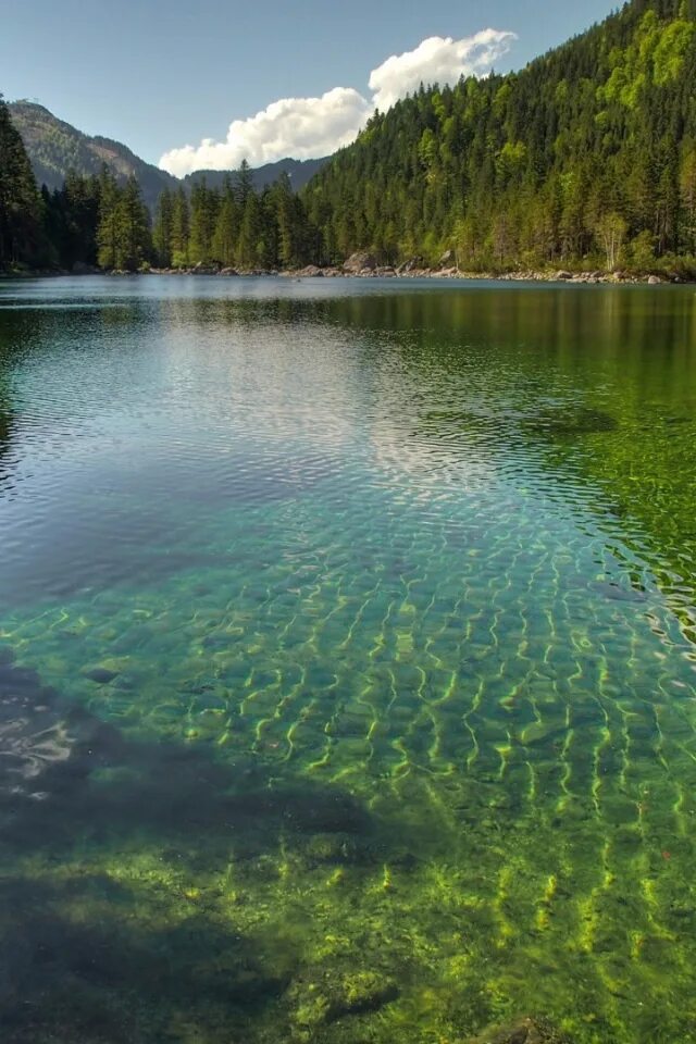 Прозрачные озера фото Quiet lake among the mountains Desktop wallpapers 640x960