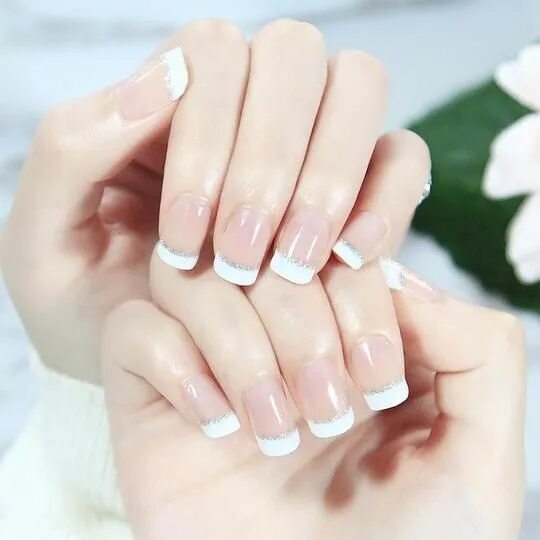 Прозрачный маникюр с белым френчем 20Pcs/Set Pure white Nail sticker Full waterproof Non-toxic French Nail Transfer