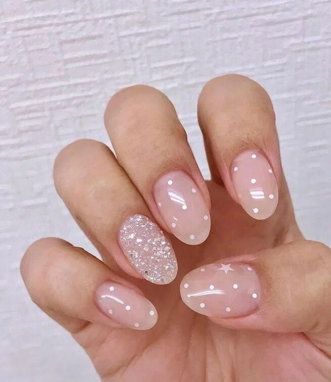 Прозрачный маникюр с дизайном на короткие Pin on Nail Design for Summer