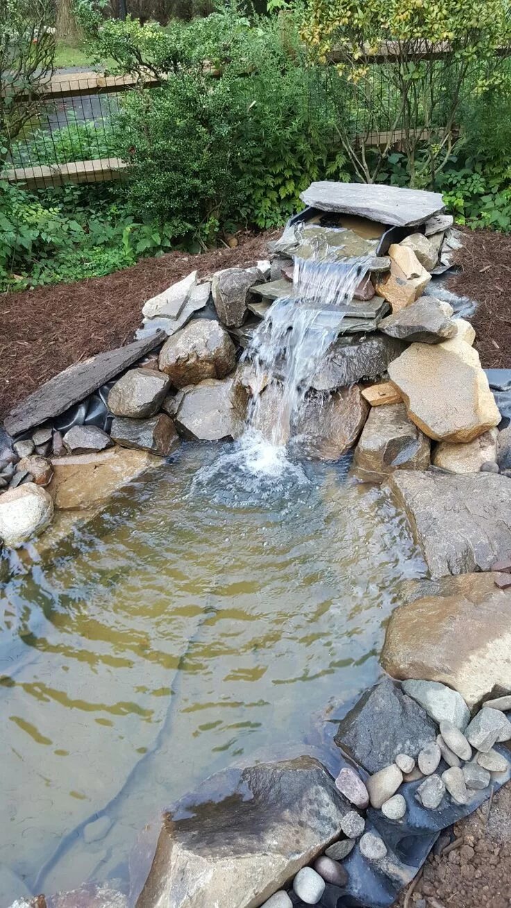 Пруд с водопадом своими руками на даче New waterfall fountain! Waterfalls backyard, Garden water fountains, Garden pond