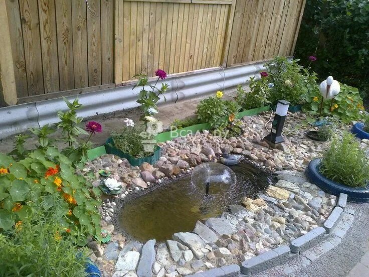 Пруд своими руками на участке фото Пруд с камнями своими руками фото Garden pond design, Ponds backyard, Fish pond 