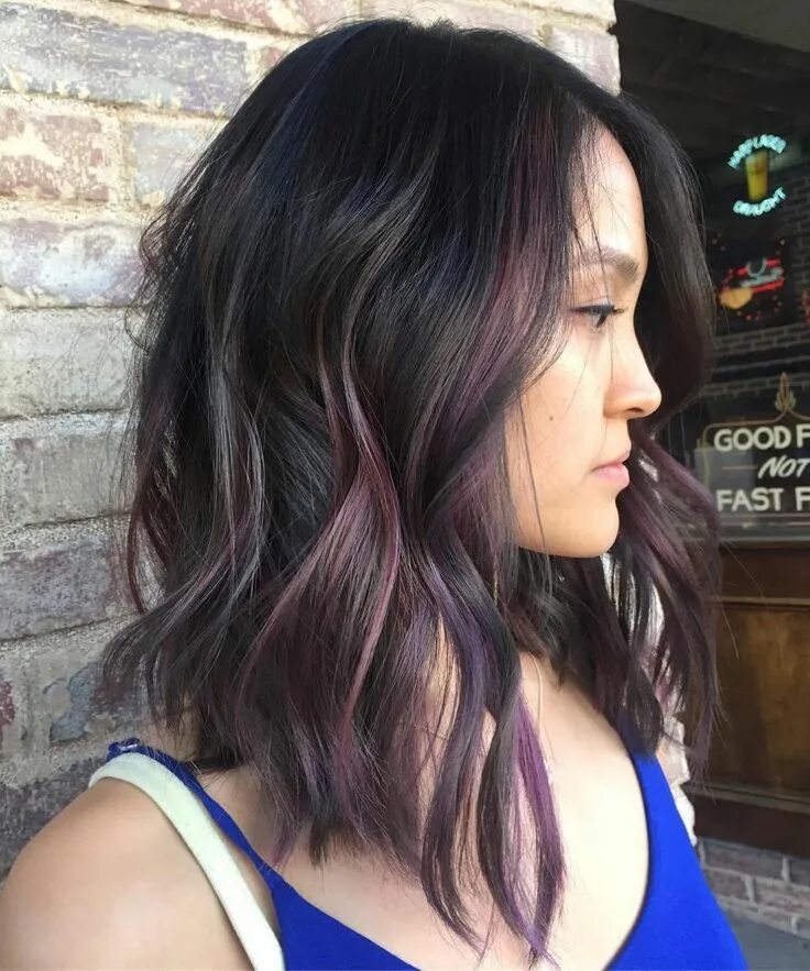 Пряди на темных волосах средней длины фото Purple Balayage For Black Lob Dark hair with highlights, Partial balayage, Hair 