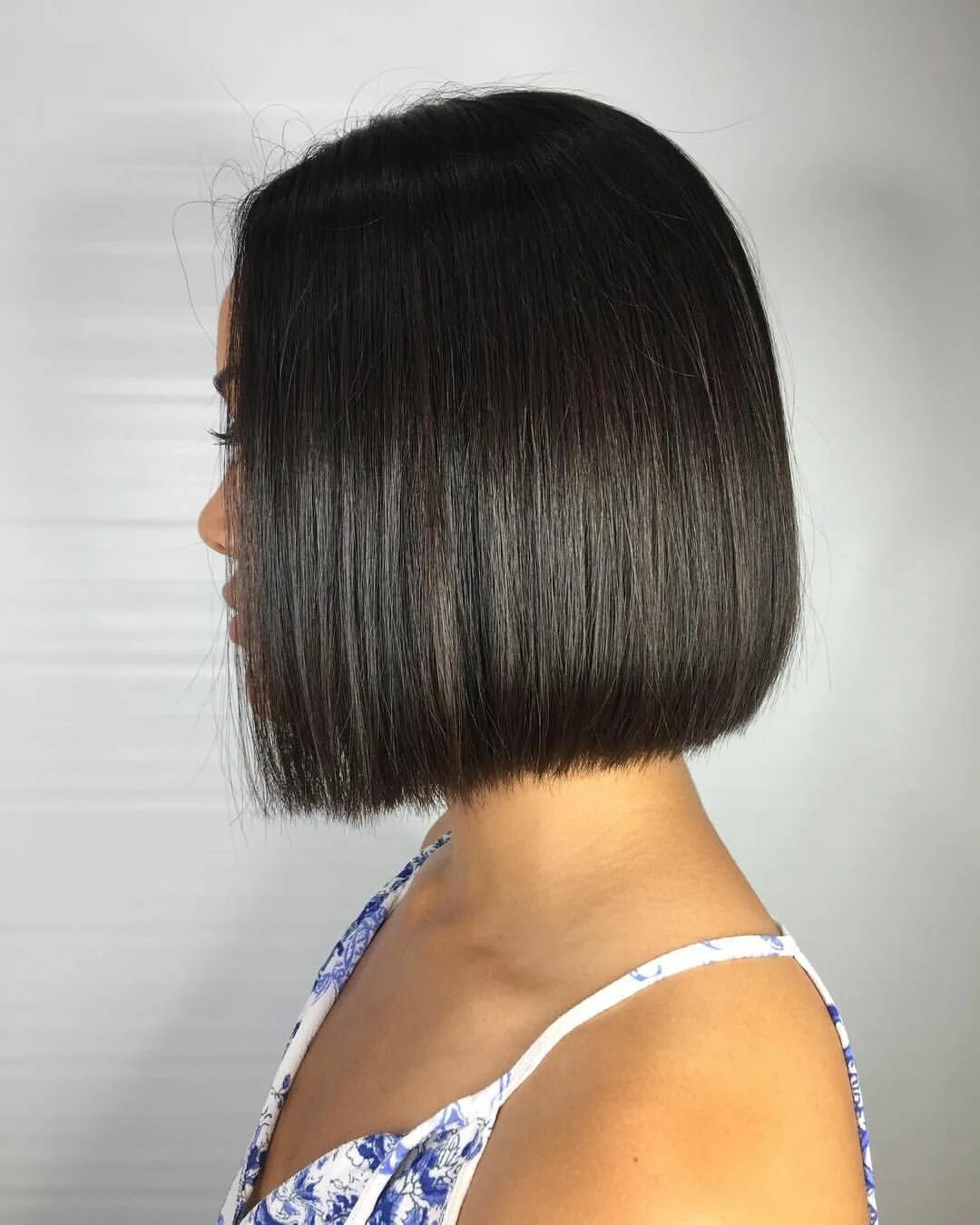 Прямое боб каре фото BOB LIFE * * * * * So fresh and so clean by @lindseyvetere Thick hair styles, Sh