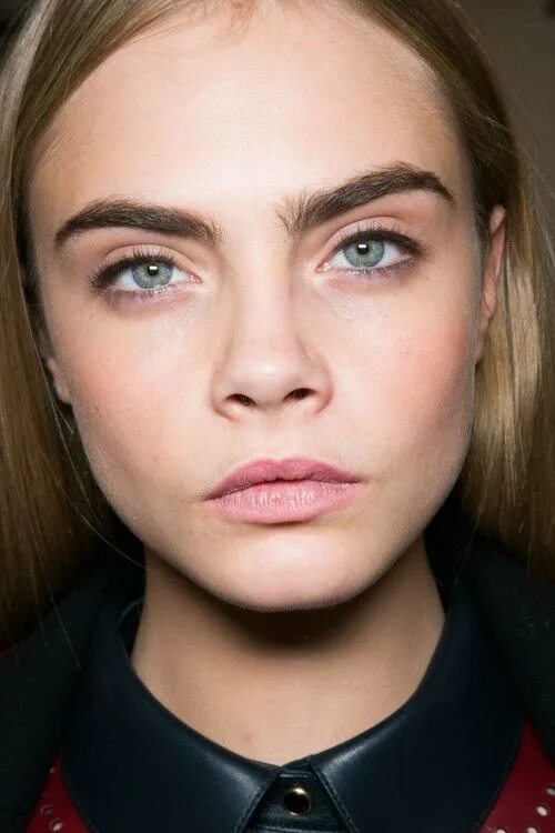 Прямые брови у девушек фото z a r a Cara delevingne, Eyebrows, Makyaj