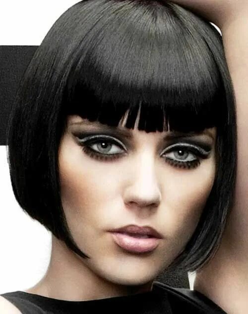 Прямые челки на короткие волосы фото Jet black hair color Short hair color, Really short hair, Short hair styles