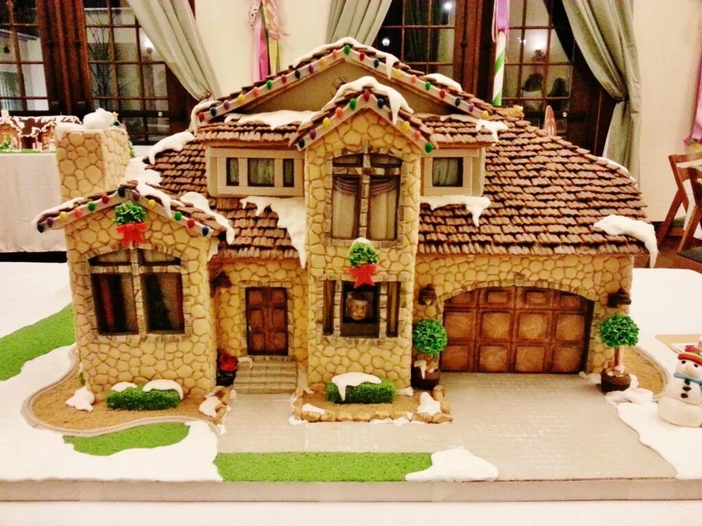 Пряничный домик микрорайон восточный с1а фото 40+ Spectacular Gingerbread Houses Cool gingerbread houses, Gingerbread house, C