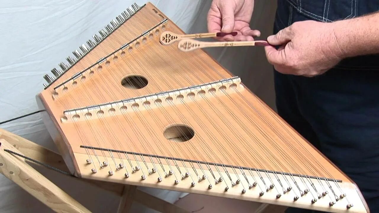 Псалтирь инструмент фото Master Works Soprano Hammer Dulcimer with a Spruce soundboard - YouTube