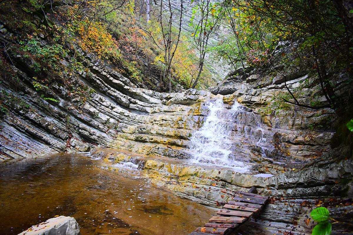 Пшадские водопады краснодарский край фото Плесецкие водопады в Геленджике: как добраться до водопадов