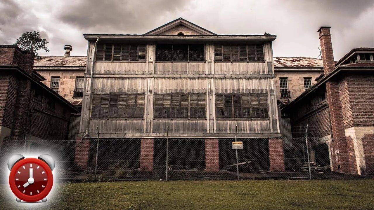 Психиатрическая больница фото здания 24 HOUR OVERNIGHT CHALLENGE IN THE HAUNTED DOREA MENTAL ASYLUM! ⏰ MOE SARGI - Yo