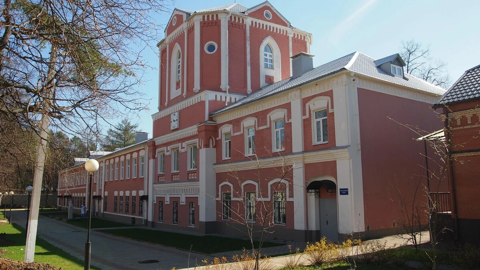 Психиатрическая больница ул садовое кольцо 28 фото ГБУЗ МО "ПБ № 2 им. В.И. Яковенко"