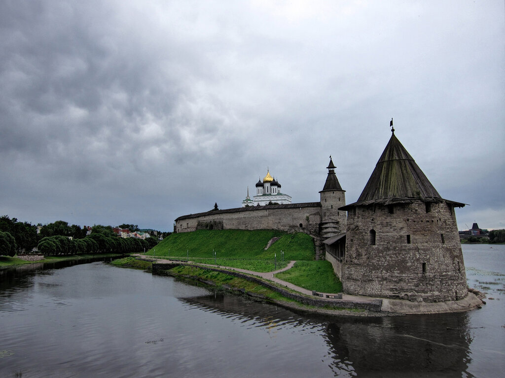 Псков достопримечательности фото с названием Panorama: Захаб, landmark, attraction, Russia, Pskov, ulitsa Kreml, 4 - Yandex M