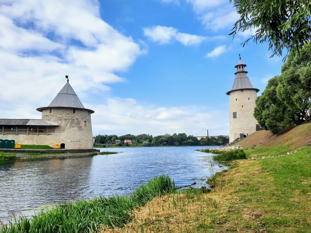 Псков достопримечательности фото с описанием Высокая башня, landmark, attraction, Pskov, istoricheskiy rayon Staroye Zapskovy