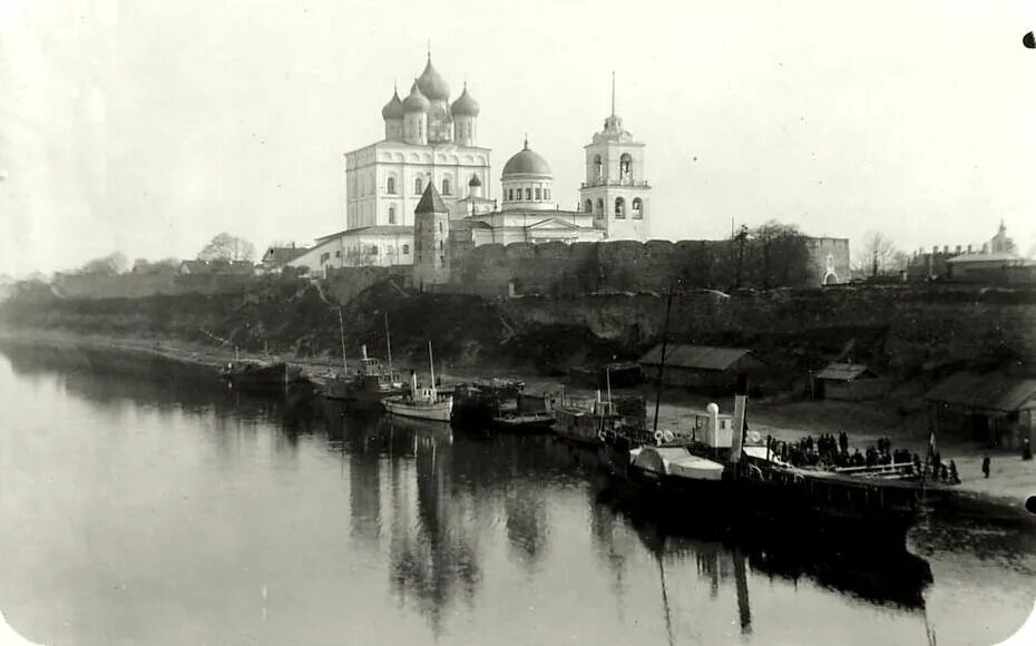 Псков история фото Как XX век радикально изменил древний Псков? #117 Now&Then Russia Дзен