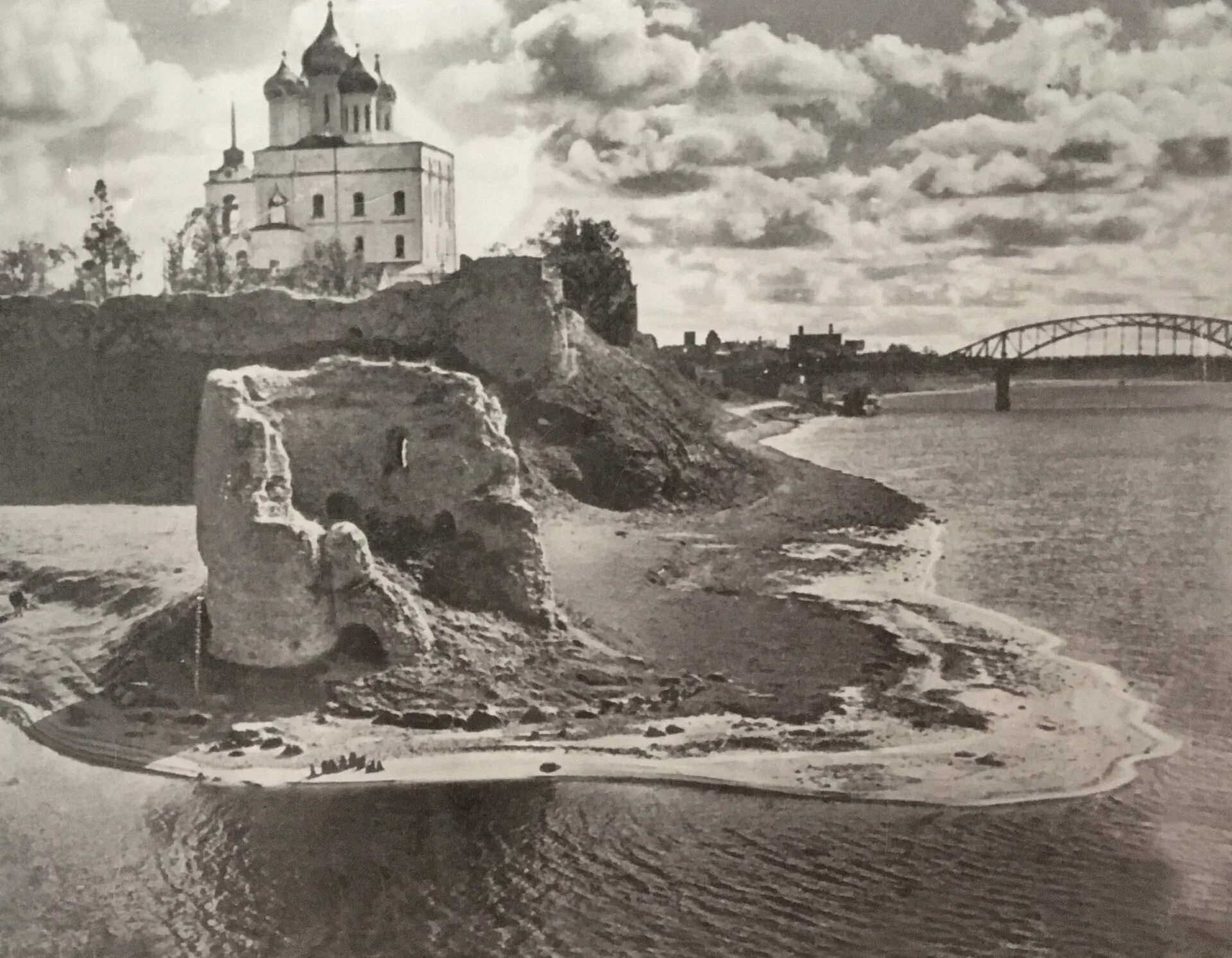 Псков история фото Путешествие: Москва - Псков - Пушкинские Горы - Изборск - Порхов - Новгород - Мо