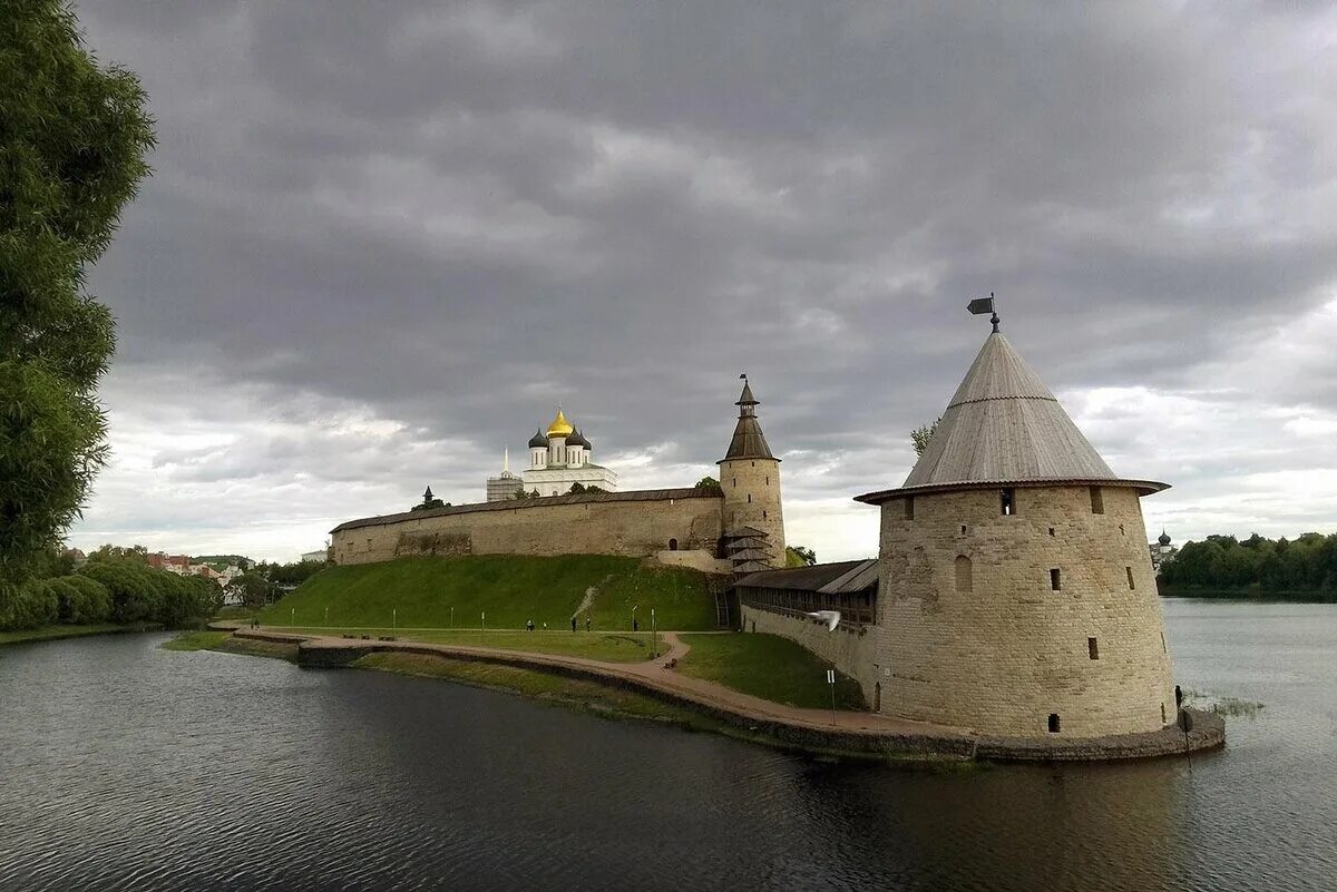 Псков кремль фото Там, где началась Россия. Туристические маршруты по первым русским городам Делов