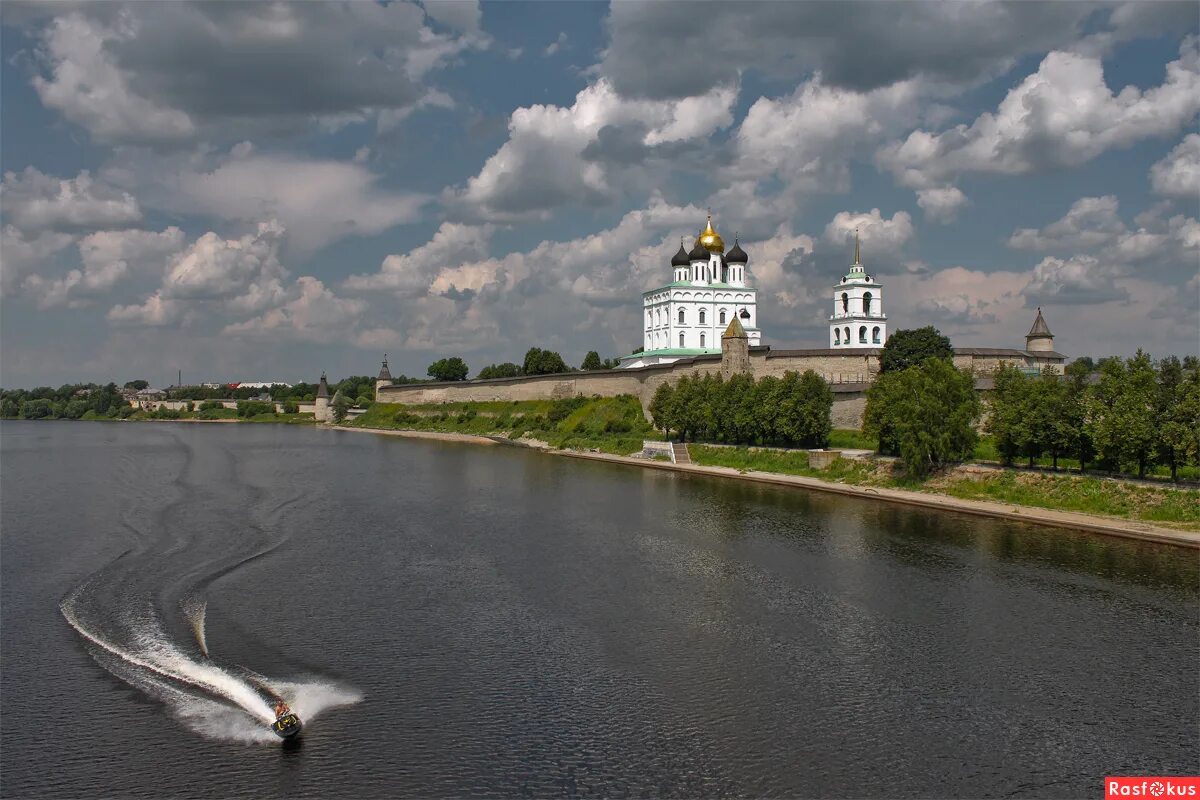 Псков река великая фото Фото: Псков. Фотолюбитель Елена Шторм. Путешествия. Фотосайт Расфокус.ру