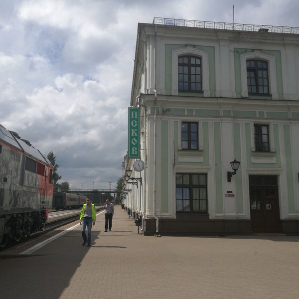 Псков вокзал фото Photos at Железнодорожный вокзал Псков / Pskov Railway Station - Rail Station in