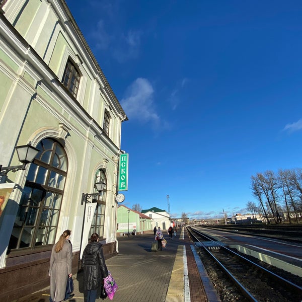 Псков вокзал фото Photos at Железнодорожный вокзал Псков / Pskov Railway Station - Rail Station in