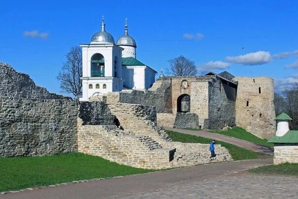 Псковская область достопримечательности фото O, Pskovshina! Jon seni kuylaydi! " Pskov - Vechasha - Pechoralar - Izborsk - Ma