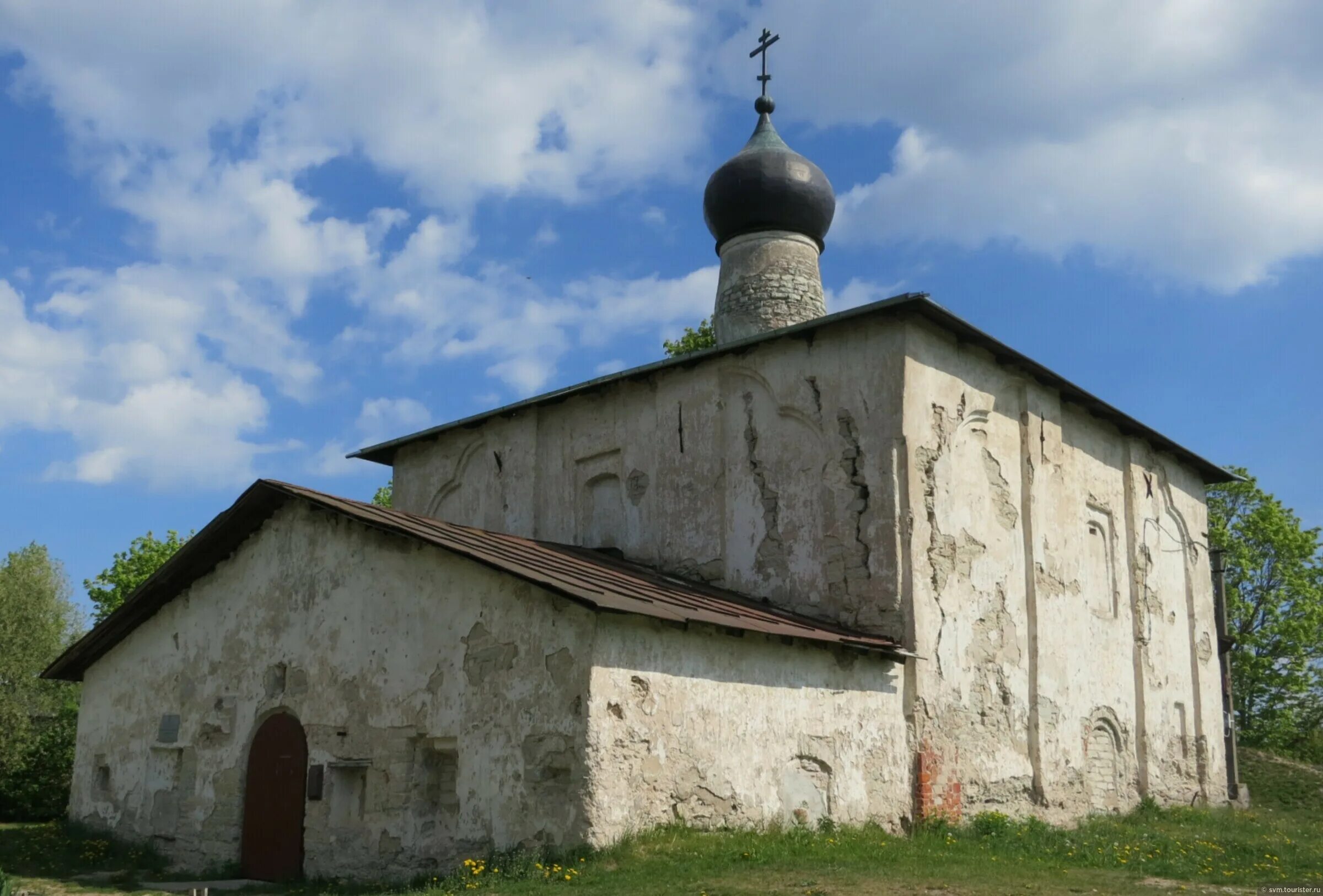 Псковская церковь фото Прогулка по Пскову: часть вторая, Май 2023, отзыв от туриста SVM на Туристер.Ру