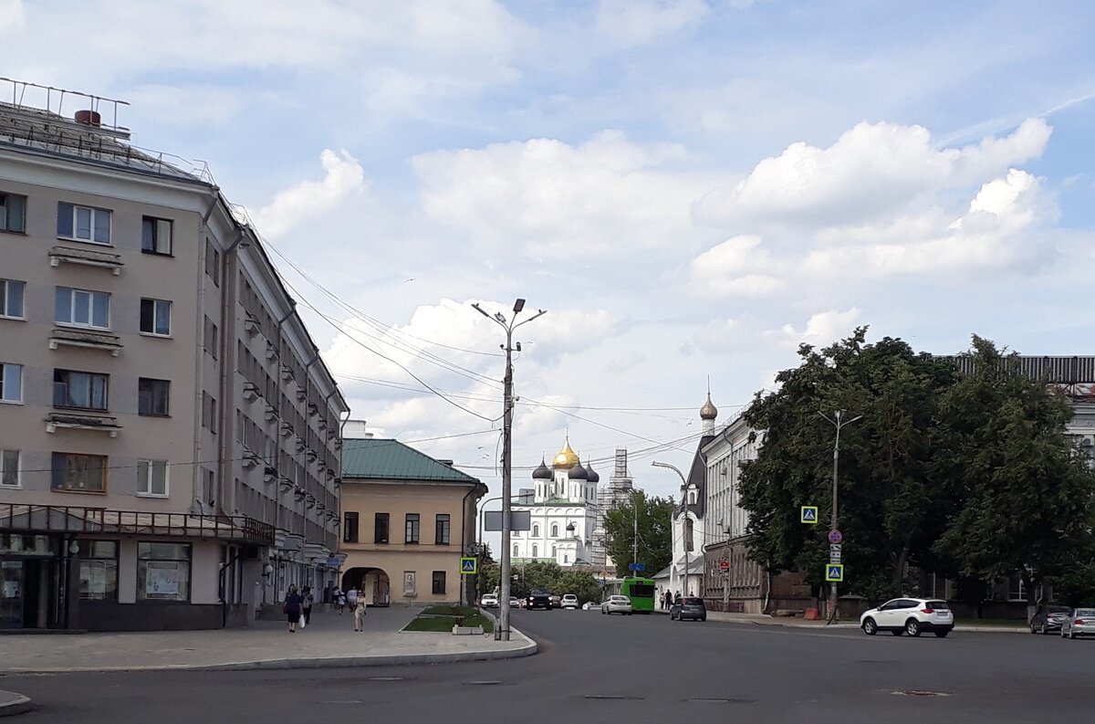 Псковские улицы фото Главная улица Пскова раньше и сейчас: сравнение фотографий одних и тех же мест П