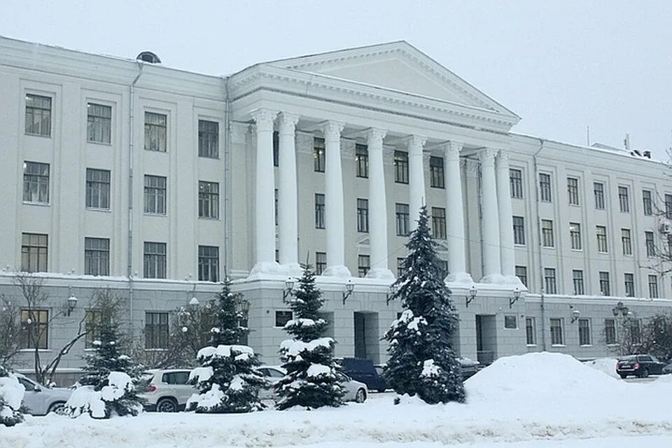 Псковский государственный университет фото Стало известно, как преобразится холл первого этажа главного здания ПсковГУ - KP