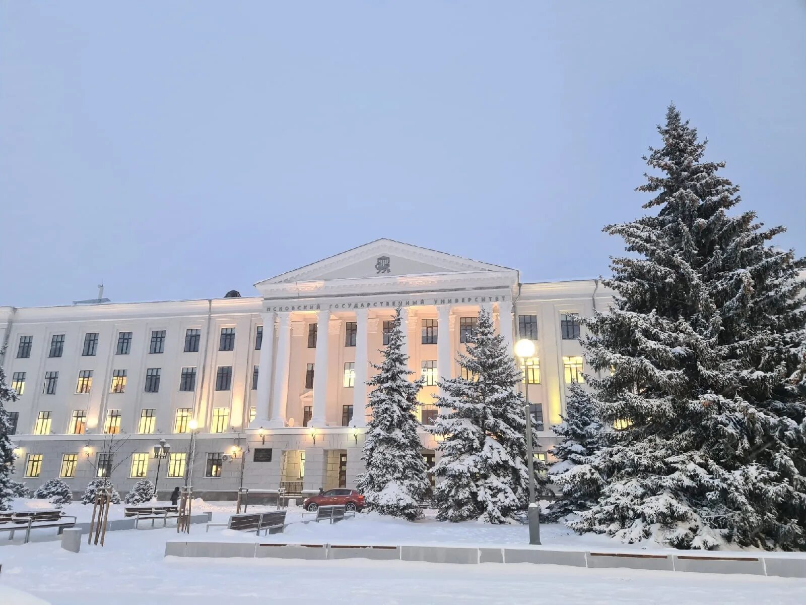 Псковский государственный университет площадь ленина 2 фото Площадка ПсковГУ будет представлена на форуме-выставке "Россия"