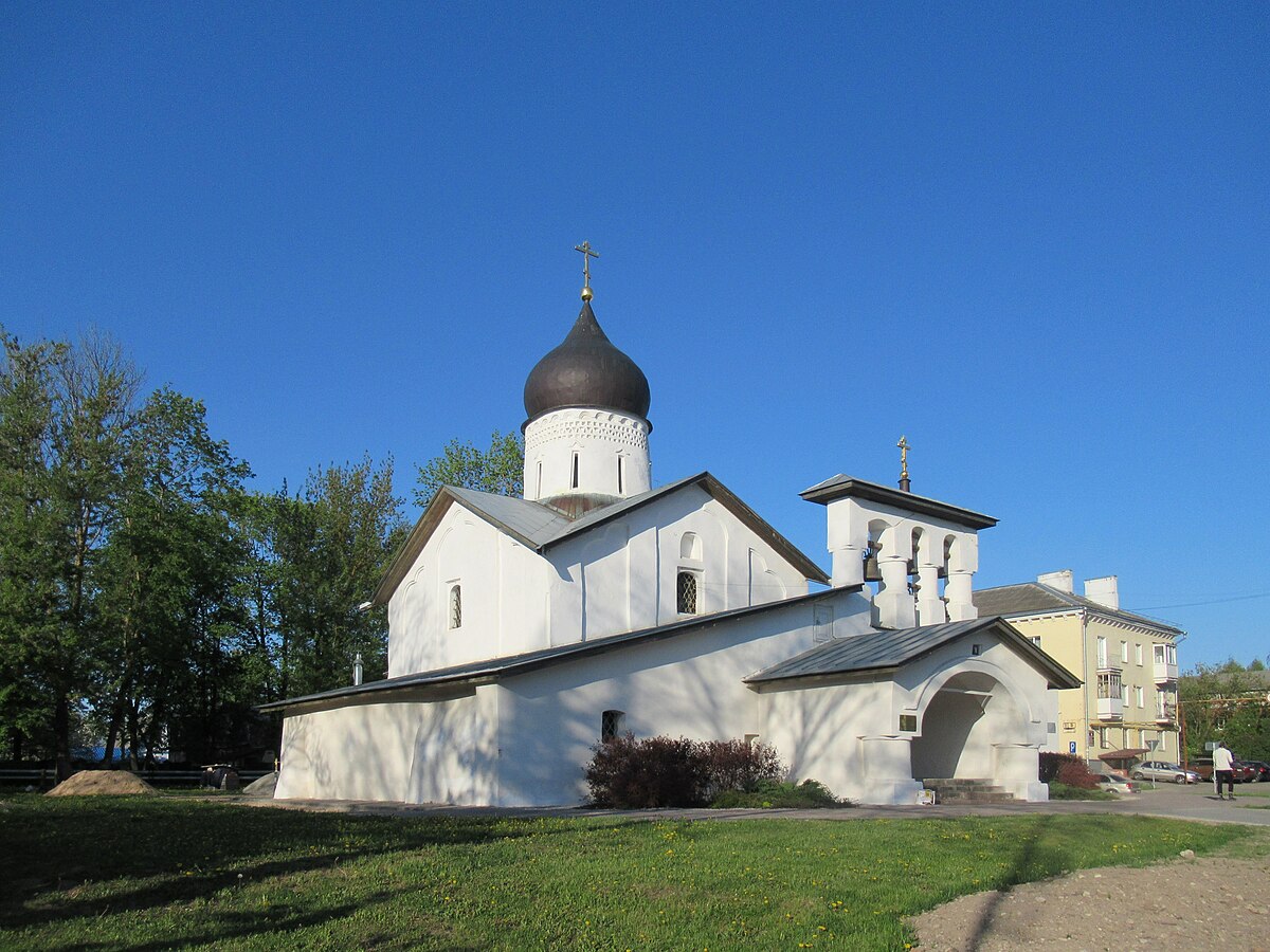 Псковский храм фото File:Псков, церковь Воскресения со Стадища 2.jpg - Wikimedia Commons