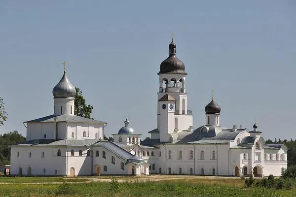 Псковский женский монастырь фото Душа - на Волхове, сердце - на Великой" / Православие.Ru