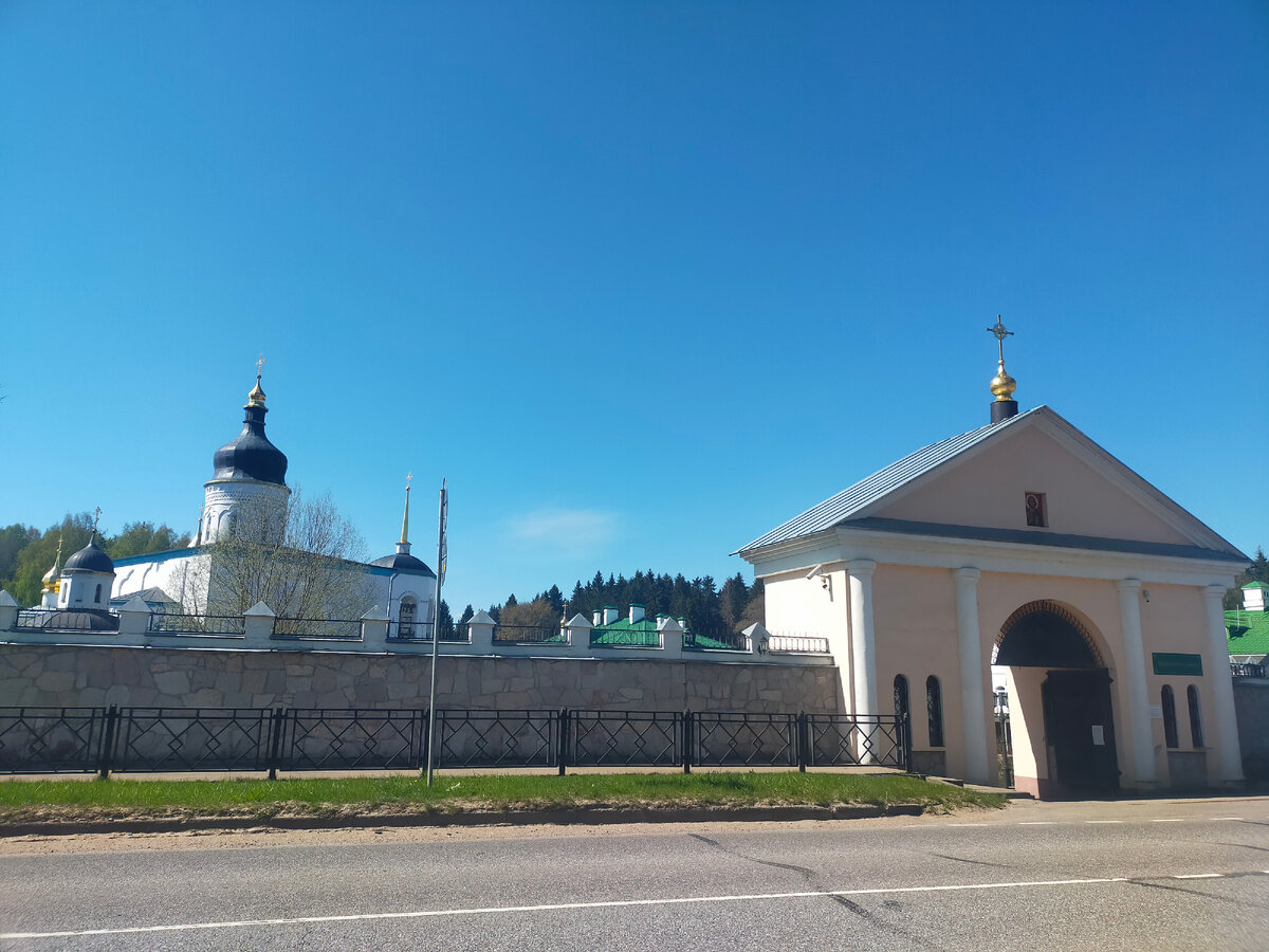 Псковский женский монастырь фото Спасо-Елеазаровский Женский Монастырь. Псковская область. ИིнིТིеིРིеིСིнིОིеི с