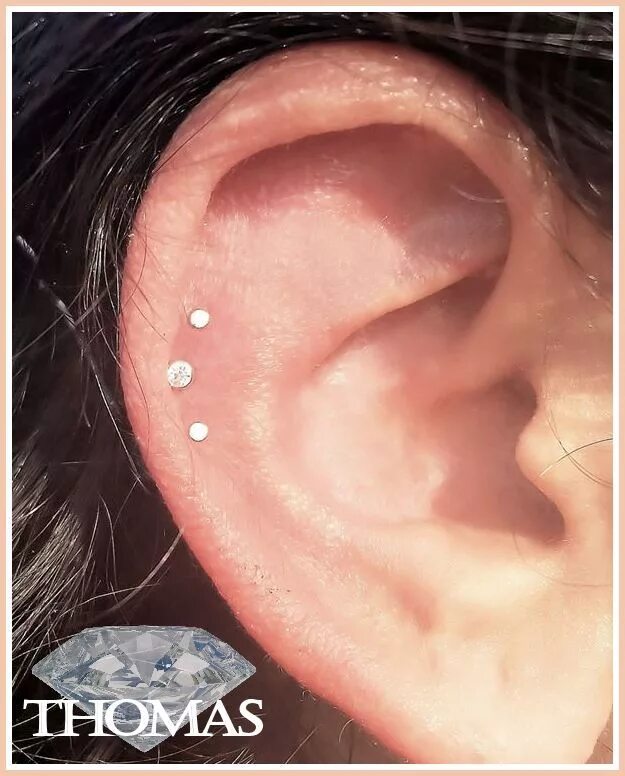 Псориаз в ушах фото unique triple helix piercing with cz center and micro white opal outside gems :)