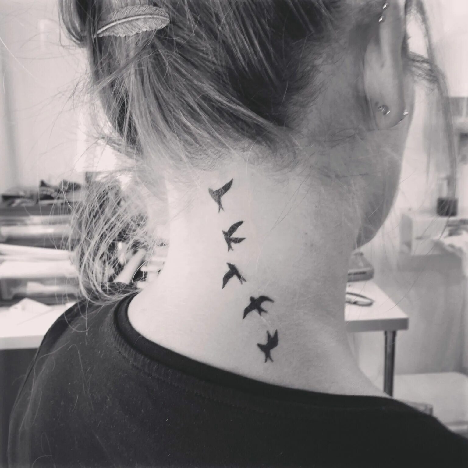 Птички на шее тату фото для девушек Bird tattoo Tatouage