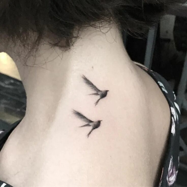 Птички на шее тату фото для девушек Instagram post by Resul Odabas Tattoo * Jul 25, 2016 at 5:35pm UTC Neck tattoo, 