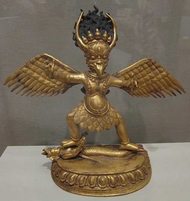 Птица гаруда фото File:Garuda statue from Nepal, 18th-19th century, gilt bronze, Honolulu Museum o