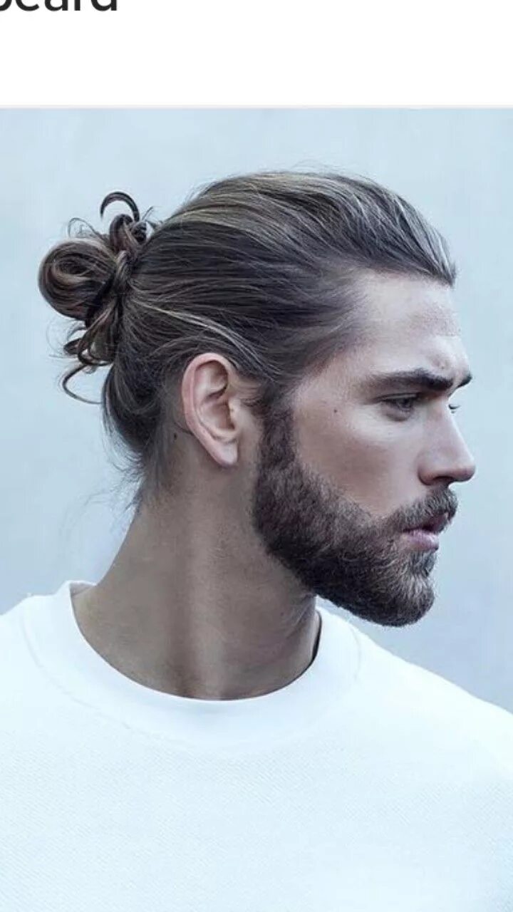 Пучок волос мужская прическа Pin on People Man bun hairstyles, Long hair styles men, Long hair beard