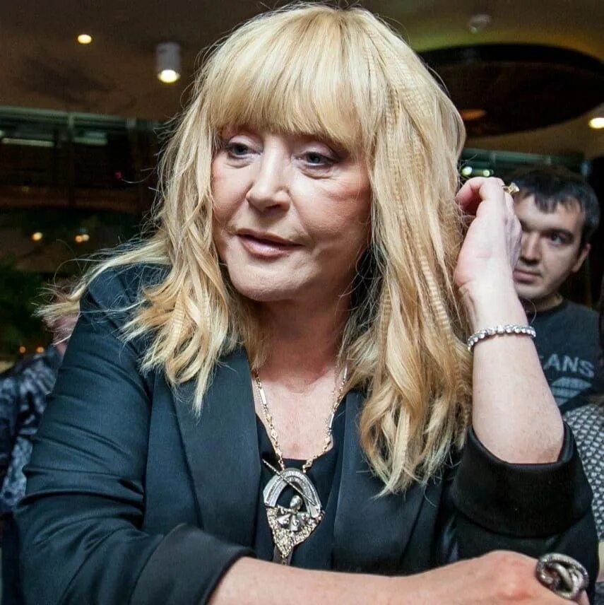 Пугачева алла фото сегодняшнего дня RIAN: Alla Pugacheva wrote down three songs in Salam studio when came to Russian