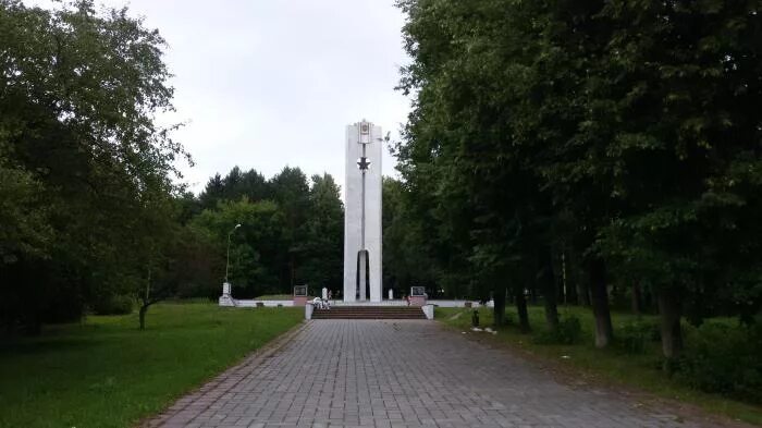 Пущино московская область фото достопримечательности города WWII memorial - Pushchino